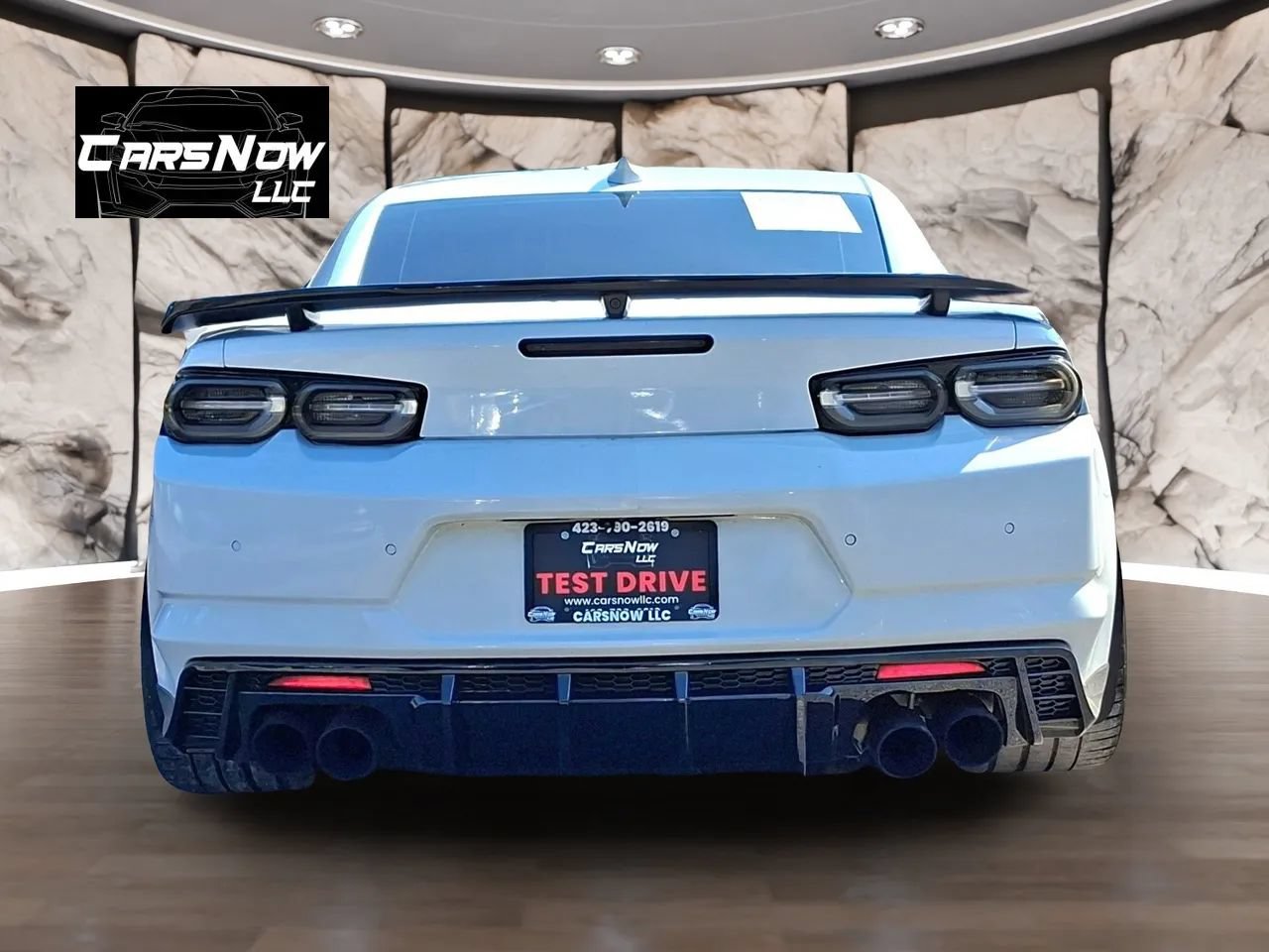Used 2019 Chevrolet Camaro ZL1 RWD image 5
