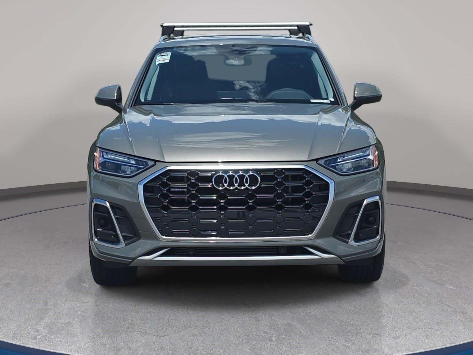 Used 2023 Audi Q5 e Premium Plus w/ Premium Plus Package AWD/4WD image 2