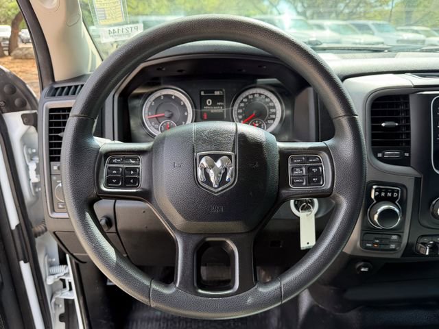 Used 2022 RAM 1500 Tradesman w/ Chrome Appearance Group image 11