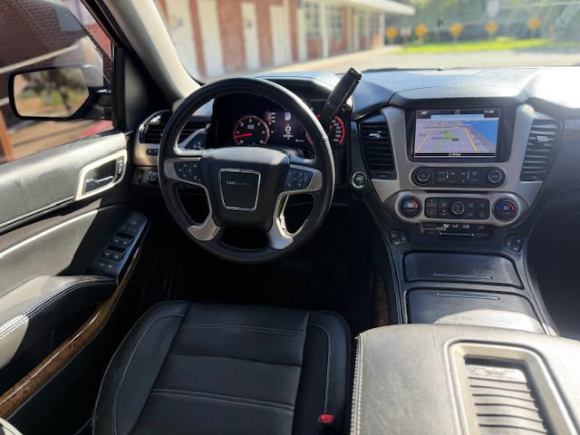 Used 2016 GMC Yukon Denali w/ Open Road Package image 30