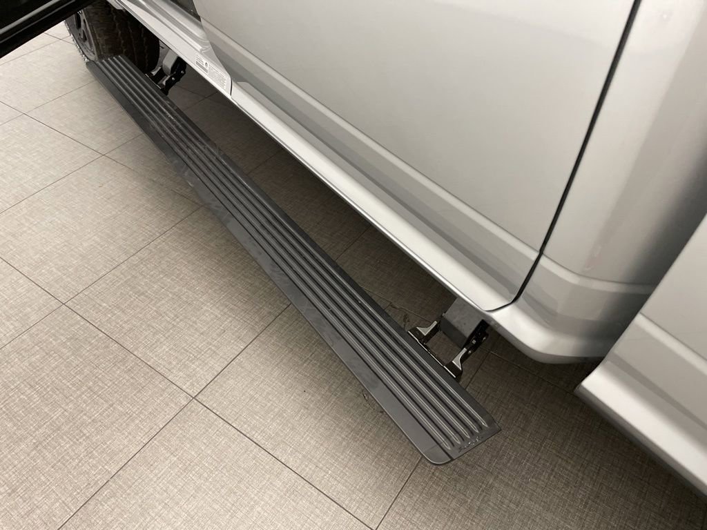 New 2026 RAM 2500 Limited AWD/4WD image 14