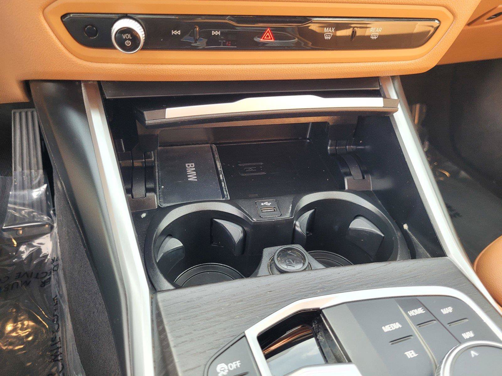 Used 2024 BMW i4 eDrive35 w/ Premium Package RWD image 26