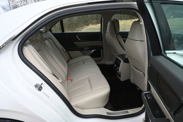 Used 2017 Lincoln Continental Reserve w/ Technology Package image 21