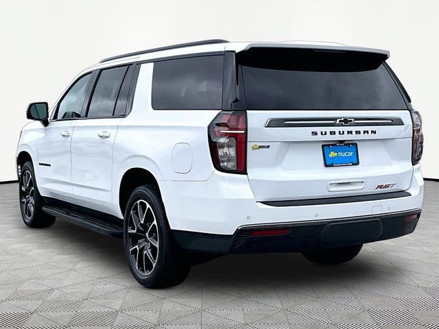 Used 2022 Chevrolet Suburban RST w/ Luxury Package AWD/4WD image 4