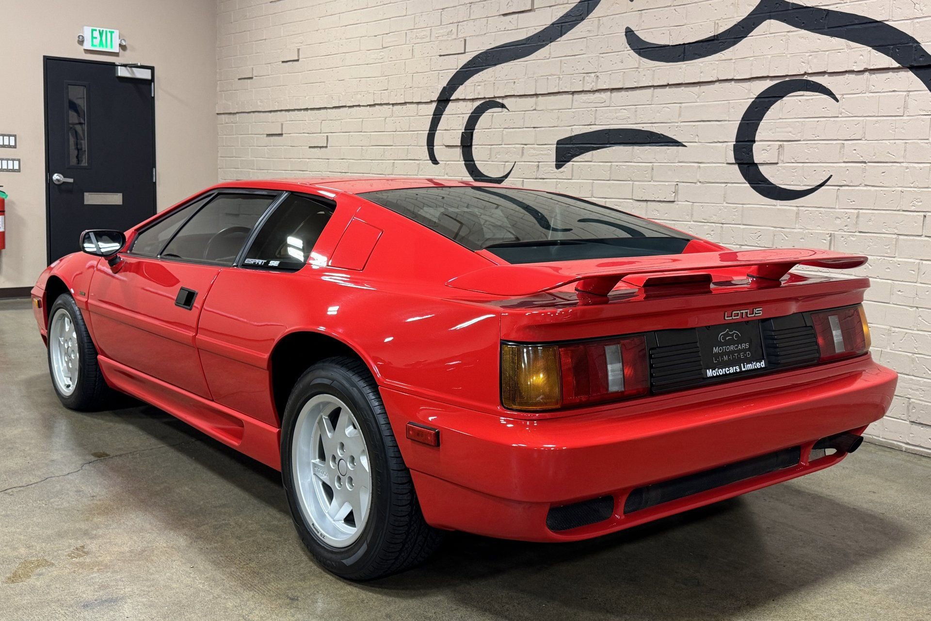 Used 1990 Lotus Esprit SE RWD image 9