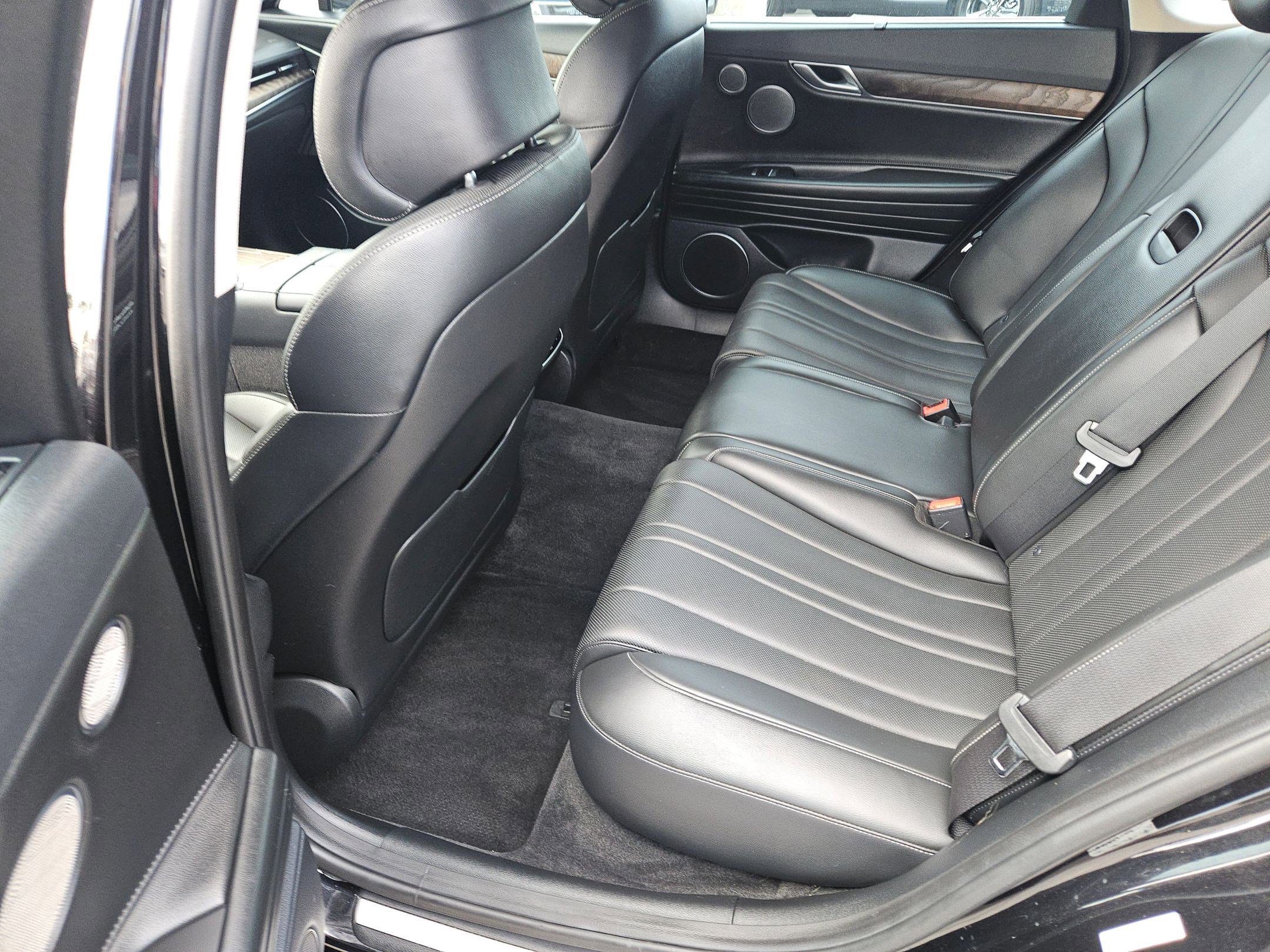 Used 2021 Genesis G80 2.5T w/ Advanced Package image 21