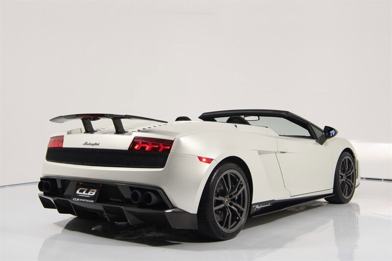 Used 2012 Lamborghini Gallardo LP 570-4 Performante AWD/4WD image 13