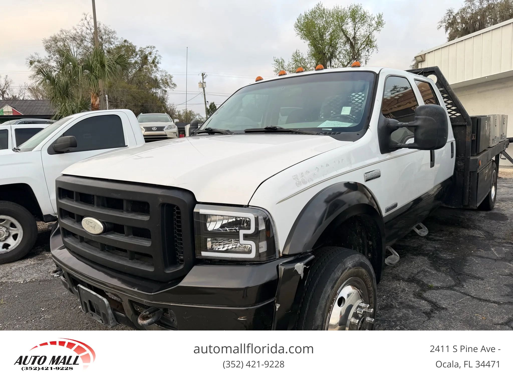 Used 2006 Ford F550 4x4 Crew Cab Super Duty image 1
