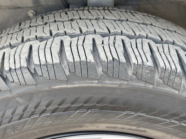 Used 2023 Ford Transit 350 XLT image 27