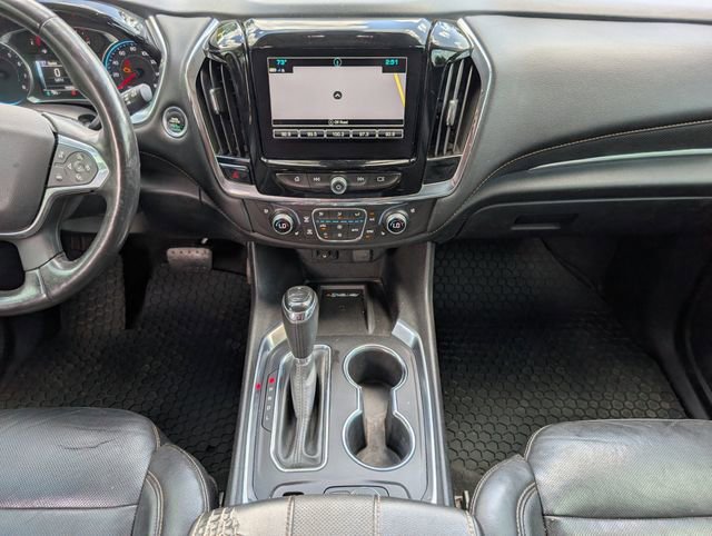 Used 2018 Chevrolet Traverse Premier w/ Driver Confidence II Package FWD image 7