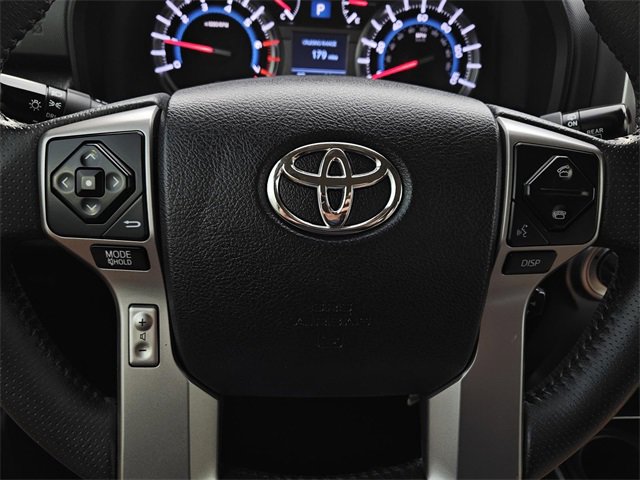 Used 2018 Toyota 4Runner SR5 image 27