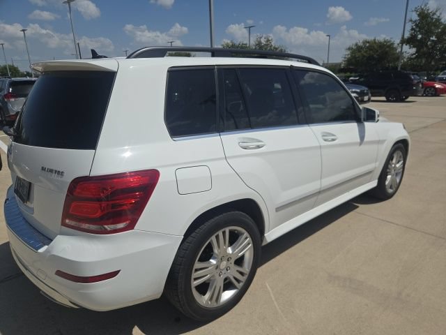 Used 2015 Mercedes-Benz GLK 250 BlueTEC 4MATIC image 3