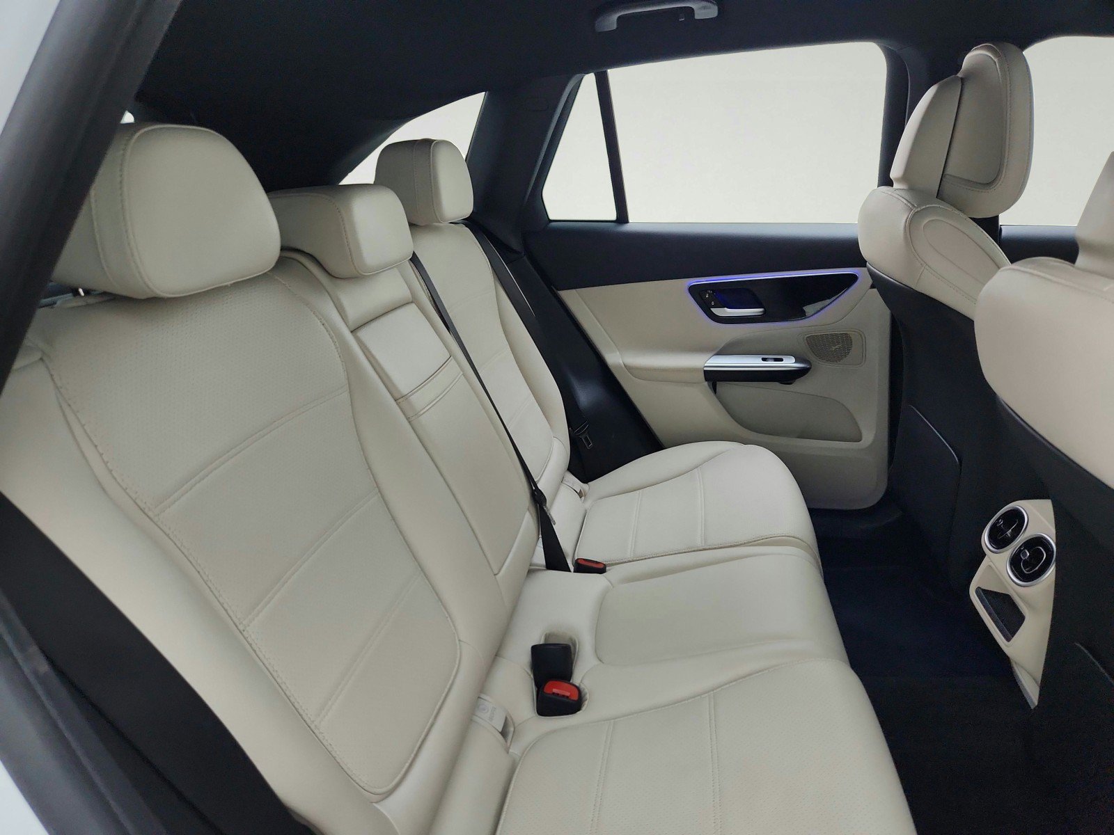 Certified 2025 Mercedes-Benz GLC 350e 4MATIC image 30