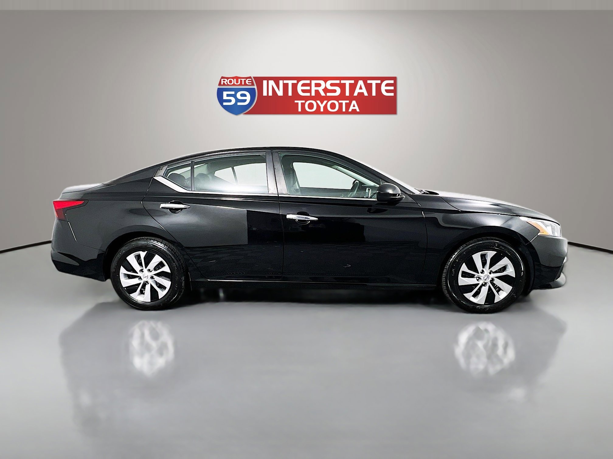 Used 2019 Nissan Altima 2.5 S FWD image 8