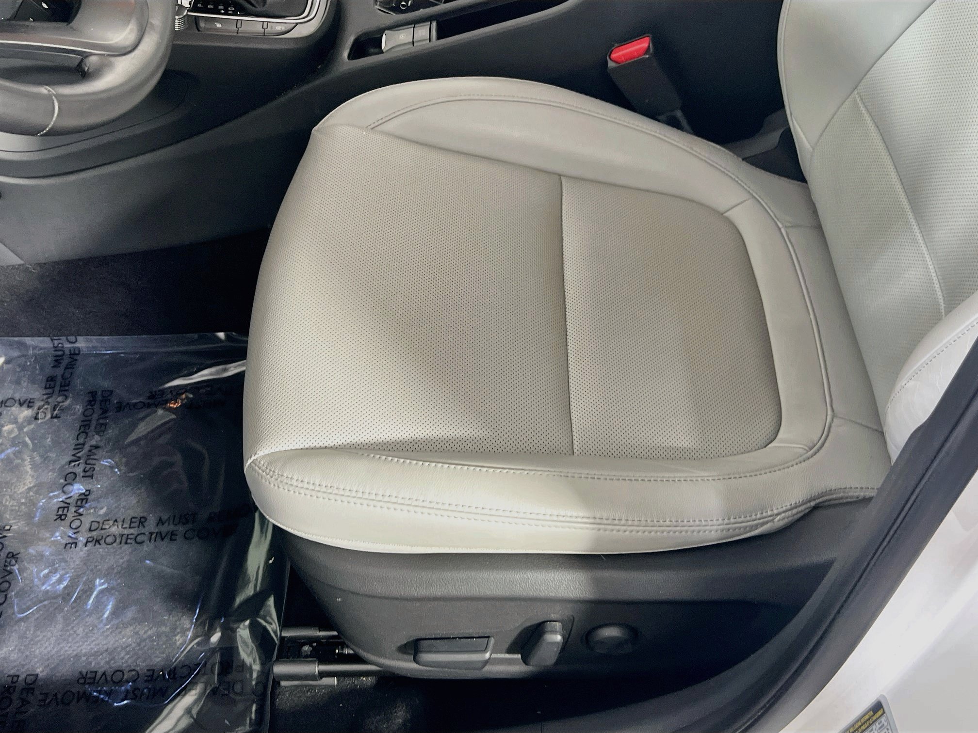 Used 2023 Hyundai Kona Limited AWD/4WD image 20