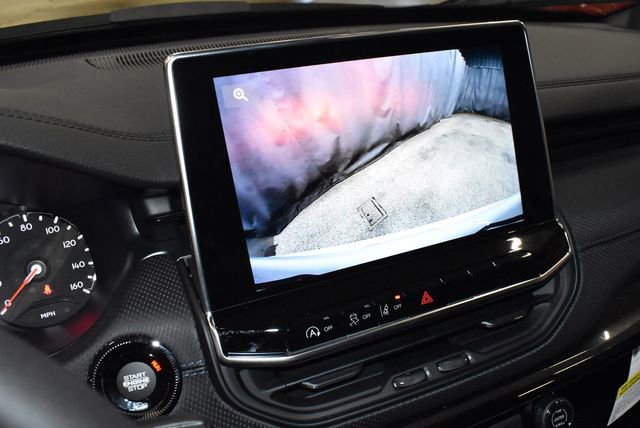 New 2026 Jeep Compass Latitude image 12