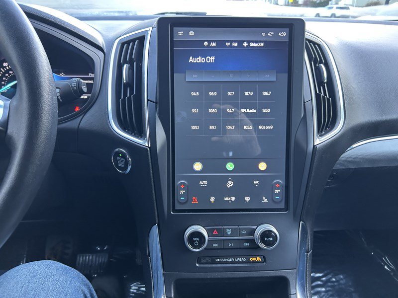 Used 2022 Ford Edge Titanium image 24