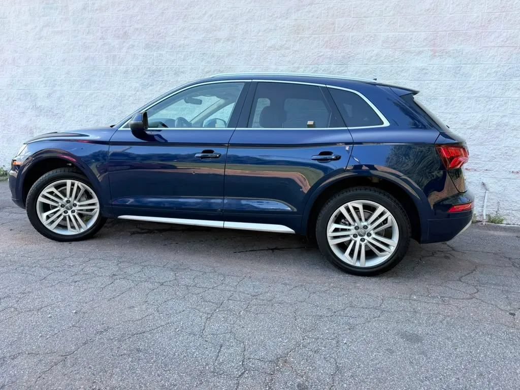 Used 2018 Audi Q5 Prestige w/ Prestige Package AWD/4WD image 5