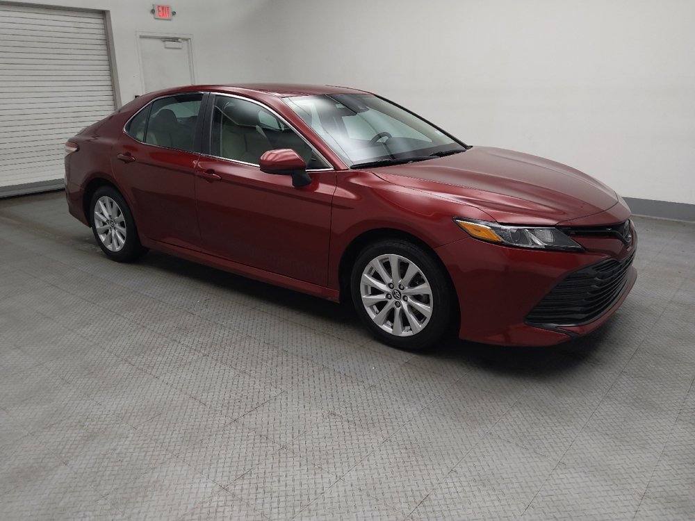 Used 2019 Toyota Camry LE image 11