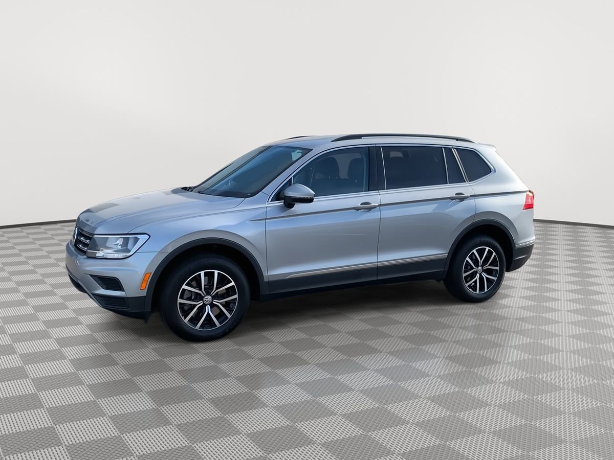 Used 2021 Volkswagen Tiguan SE AWD/4WD image 3