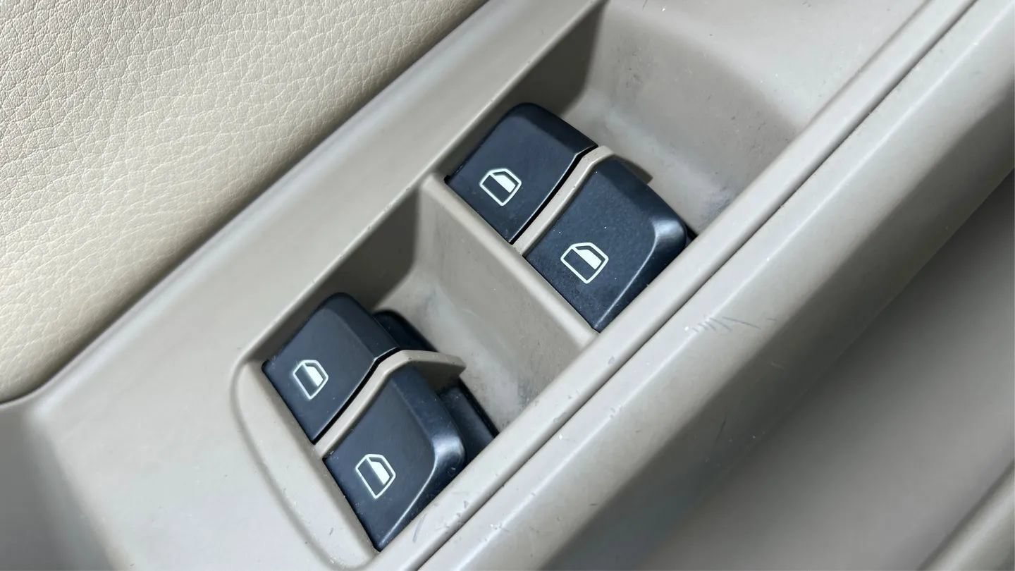 Used 2012 Audi A5 2.0T Premium Plus FWD image 33