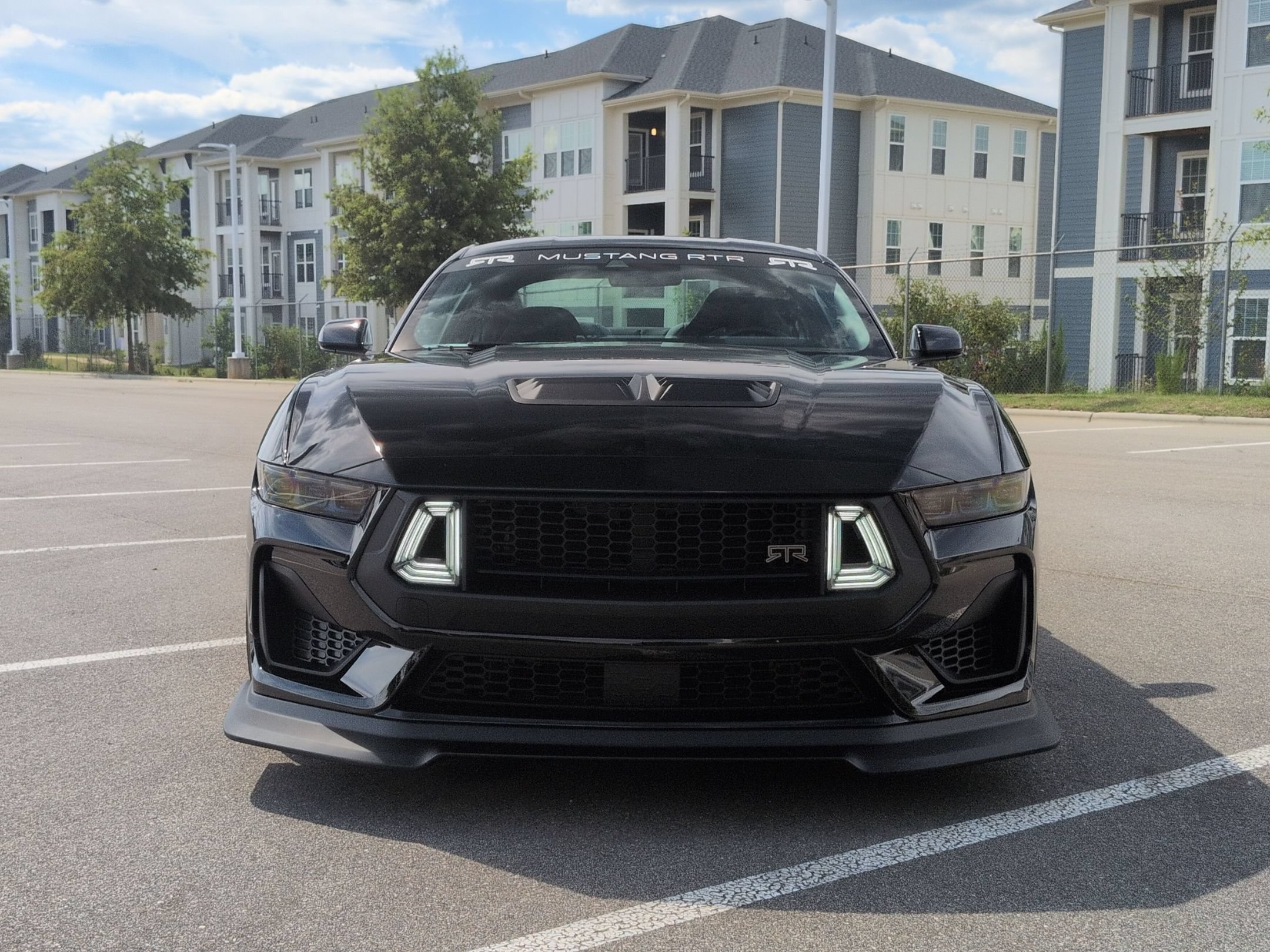 New 2026 Ford Mustang GT Premium w/ GT Performance Package RWD image 9