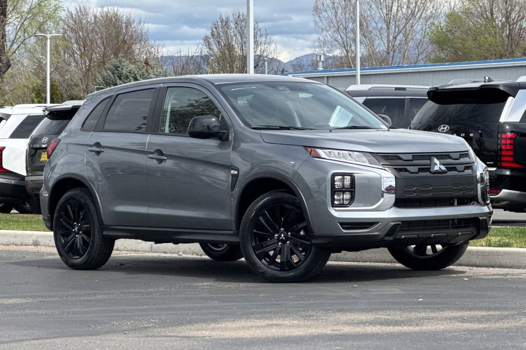 New 2026 Mitsubishi Outlander Sport LE AWD/4WD image 1