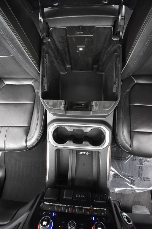 Used 2019 Chevrolet Silverado 1500 High Country AWD/4WD image 28