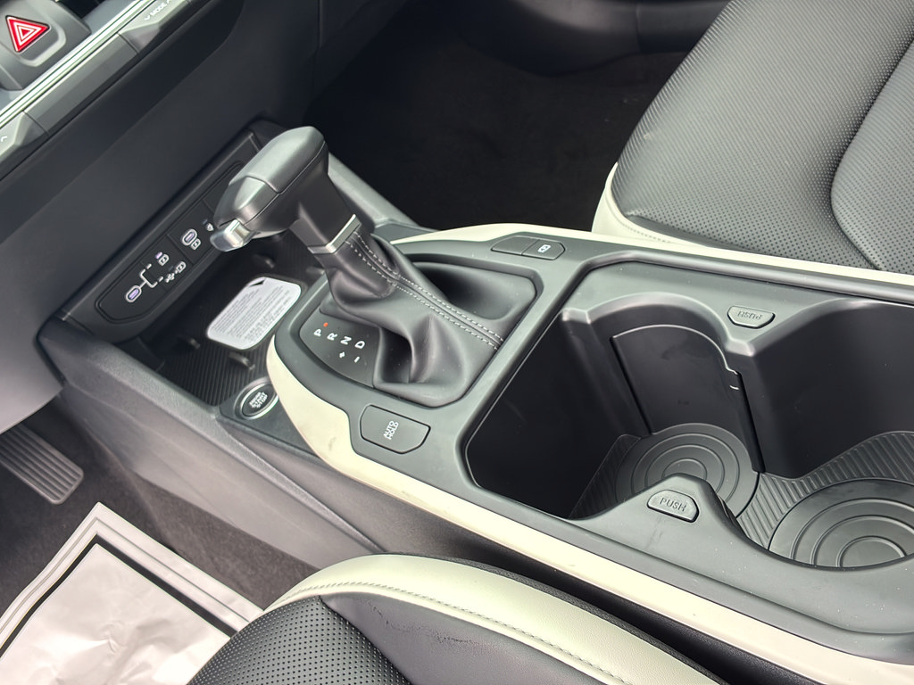 New 2026 Kia K4 EX FWD image 33