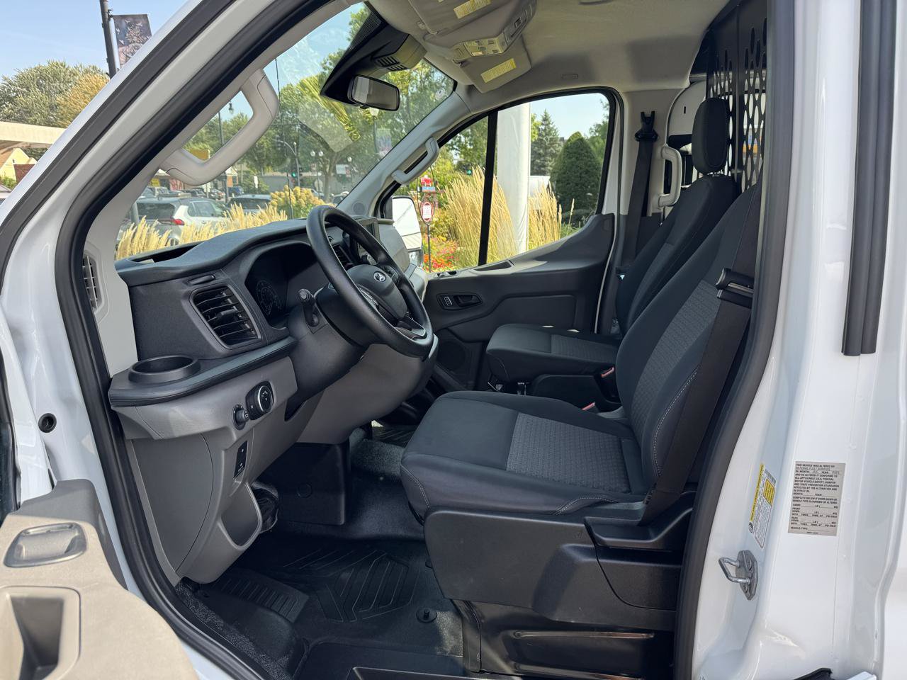 Used 2025 Ford Transit 250 Low Roof w/ Exterior Upgrade Package RWD image 18
