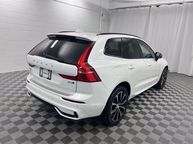 Certified 2024 Volvo XC60 B5 Plus w/ Protection Package Premier AWD/4WD image 5