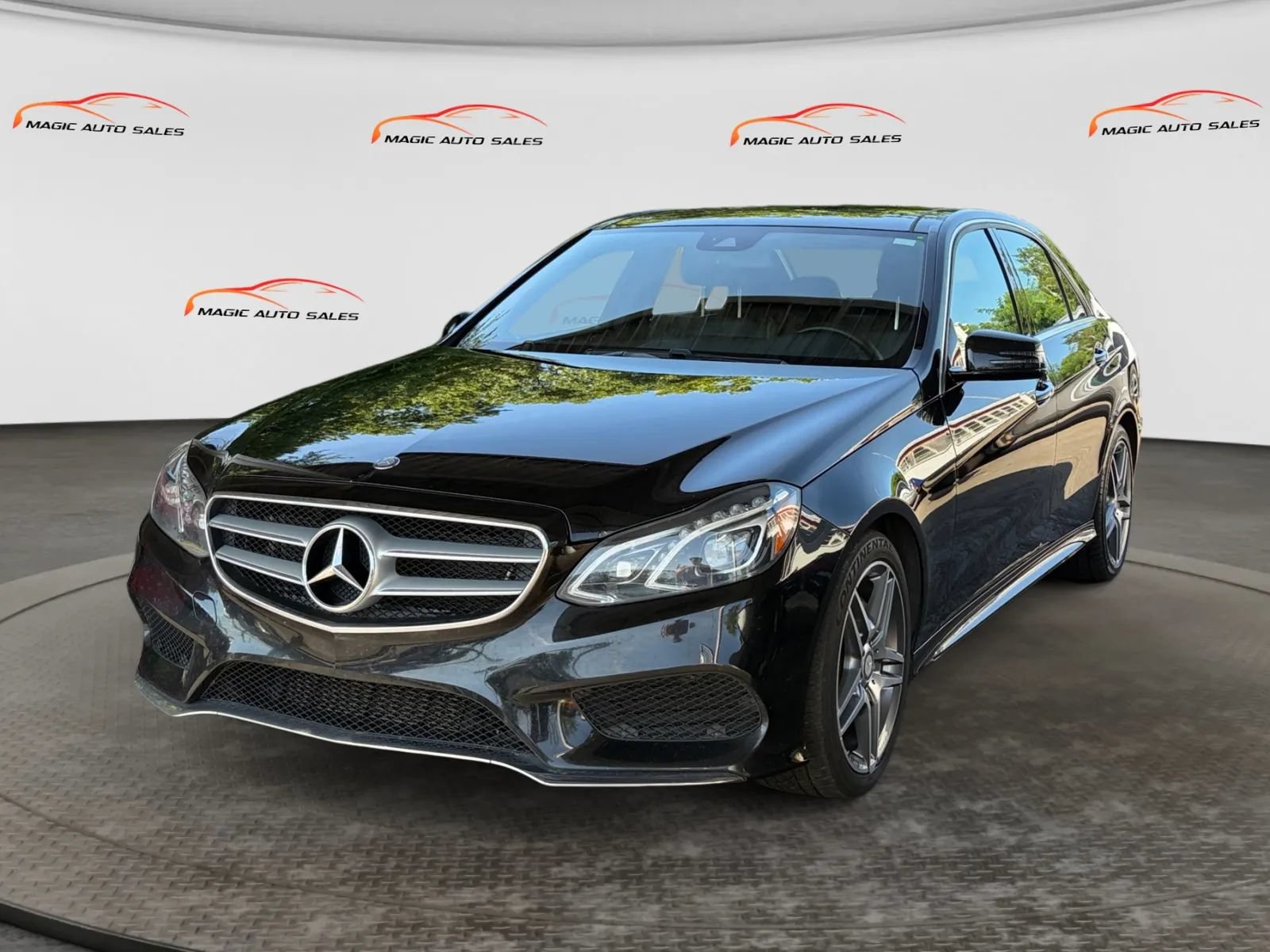 Used 2014 Mercedes-Benz E 550 4MATIC Sedan