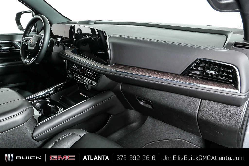 Certified 2025 Chevrolet Tahoe LT AWD/4WD image 24