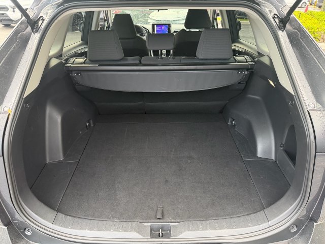 Used 2025 Toyota RAV4 XLE AWD/4WD image 14