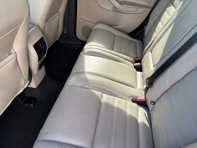 Used 2019 Ford Escape Titanium AWD/4WD image 32
