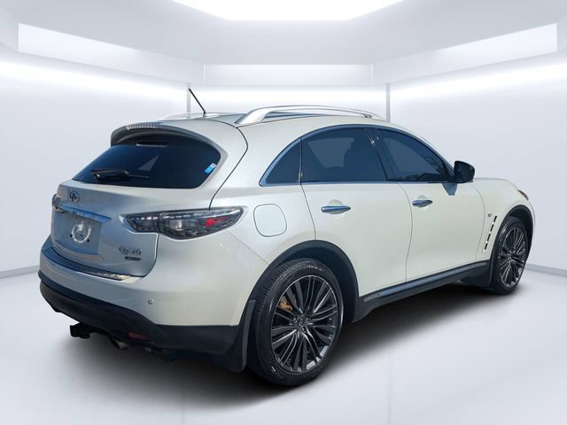 Used 2017 INFINITI QX70 AWD w/ Limited Package image 3