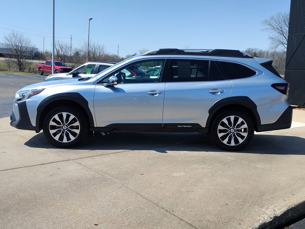 Used 2024 Subaru Outback Touring image 18