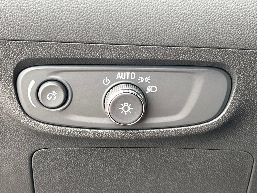 New 2026 Buick Encore GX Preferred w/ Comfort Package AWD/4WD image 15