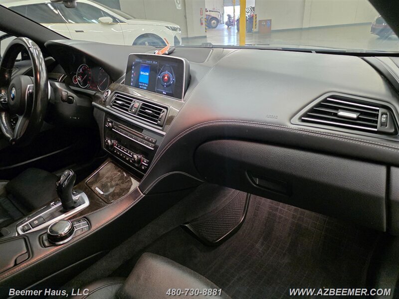 Used 2018 BMW 640i Convertible RWD image 16