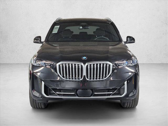 New 2026 BMW X5 sDrive40i w/ Climate Comfort Package RWD image 2