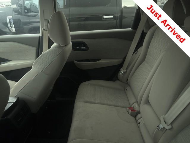Used 2023 Nissan Rogue SV FWD image 16