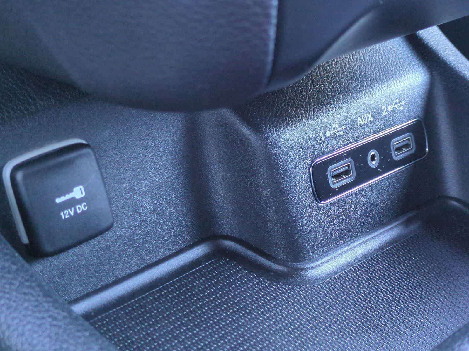 Used 2019 Dodge Durango SXT image 30