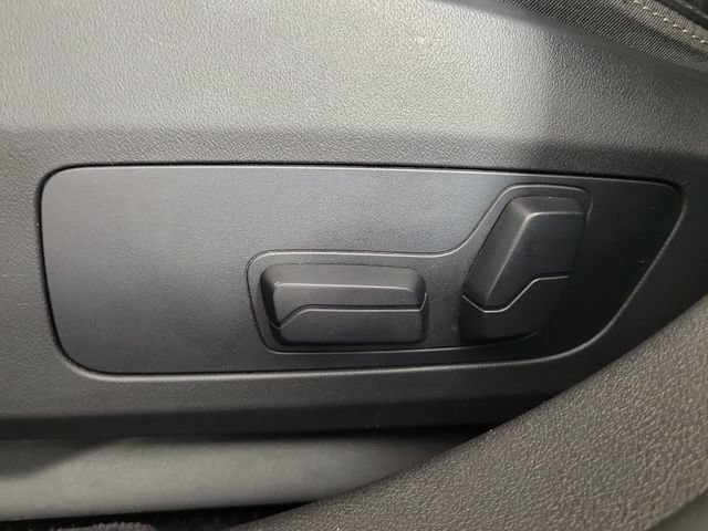 Used 2026 BMW 228i FWD image 17