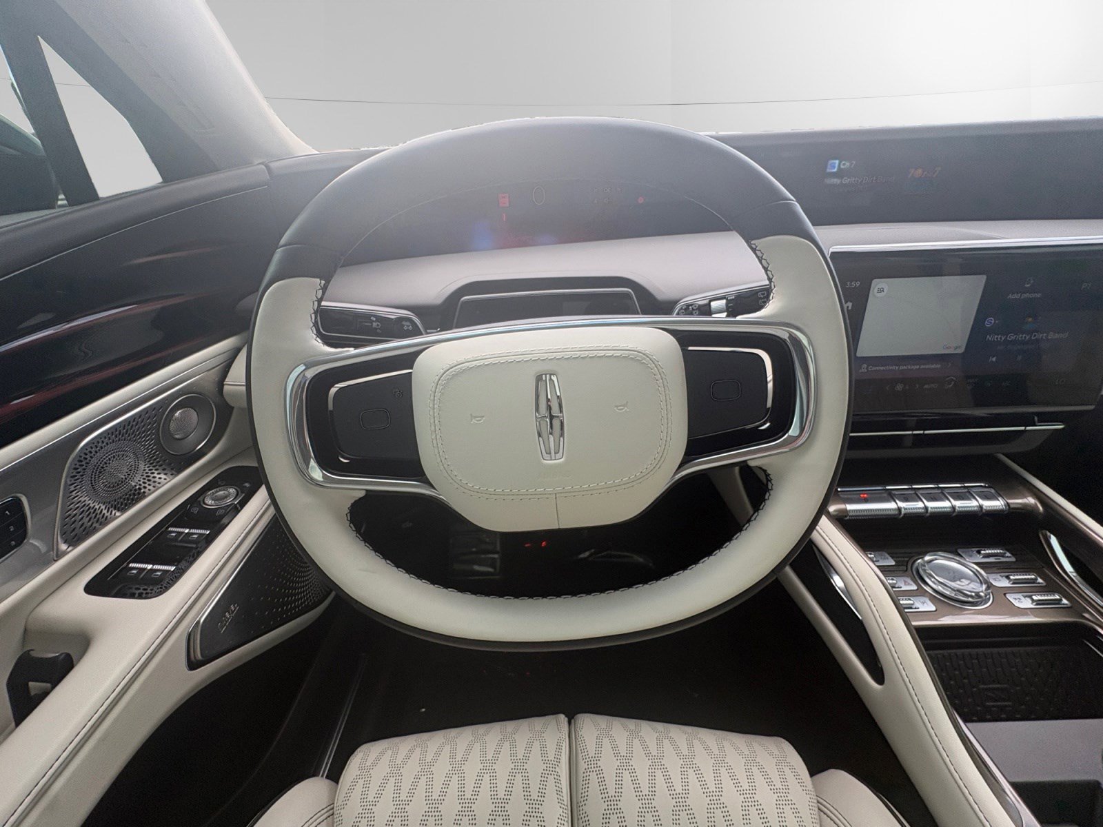 Used 2024 Lincoln Nautilus Black Label w/ Jet Appearance Package (87T) AWD/4WD image 12