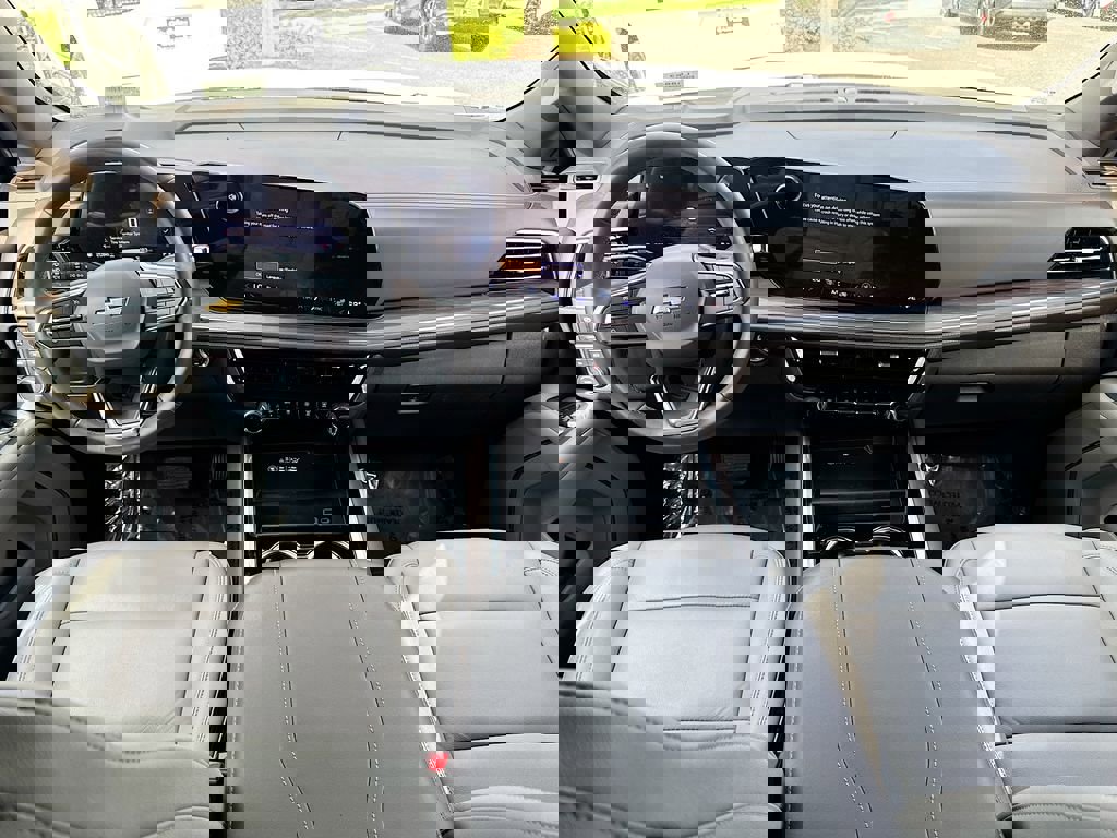 Used 2025 Chevrolet Tahoe LT image 24