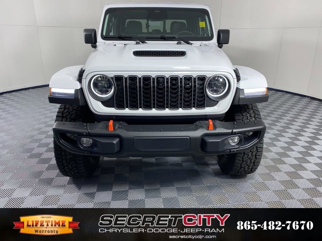New 2026 Jeep Gladiator Mojave image 2
