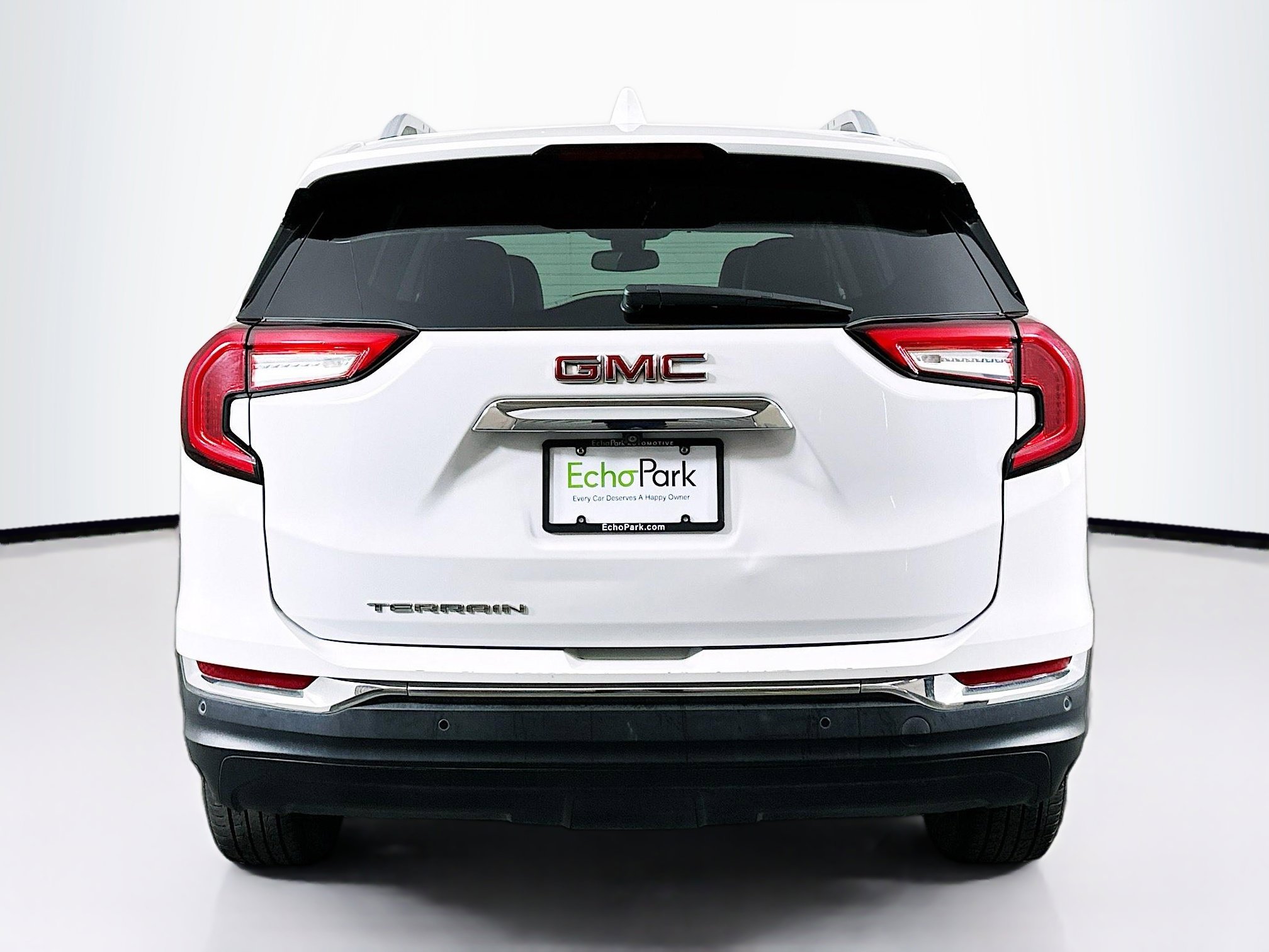 Used 2023 GMC Terrain SLT image 7