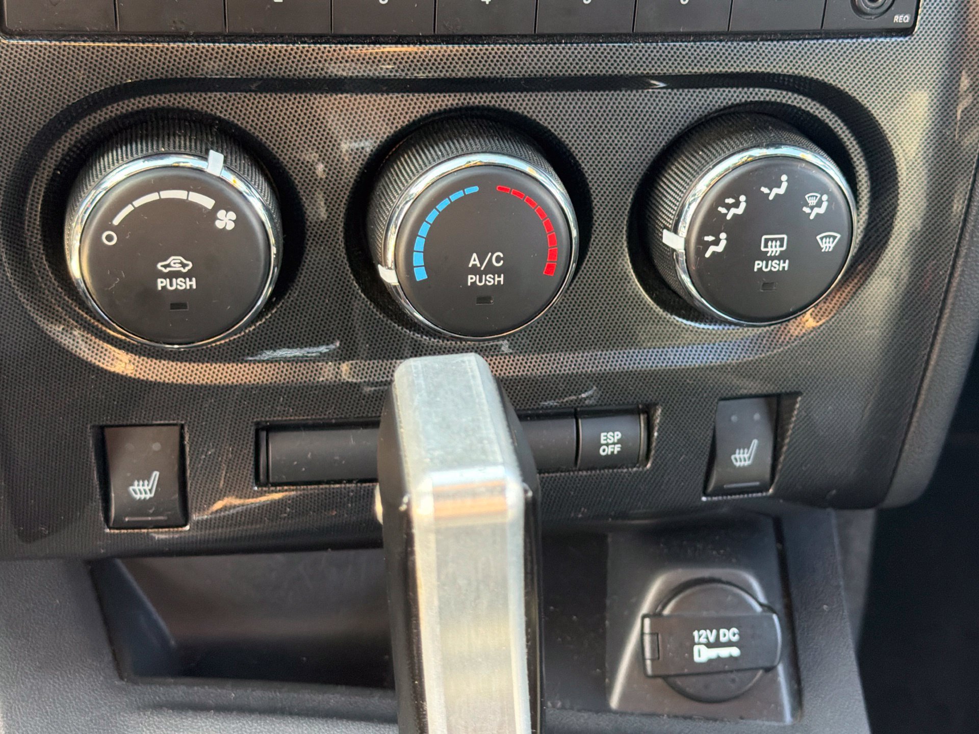 Used 2009 Dodge Challenger R/T RWD image 16