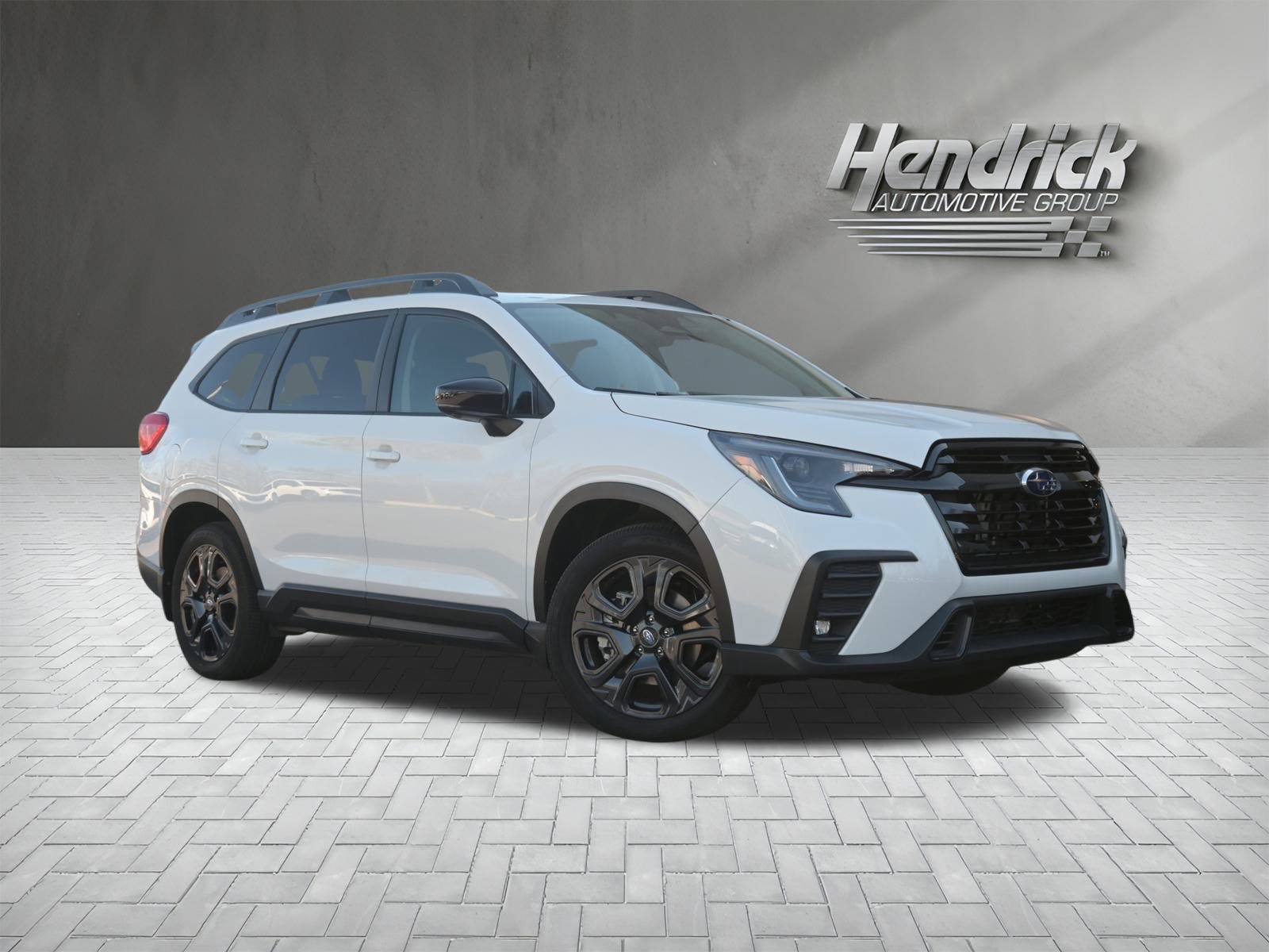 Used 2025 Subaru Ascent Bronze Edition image 2
