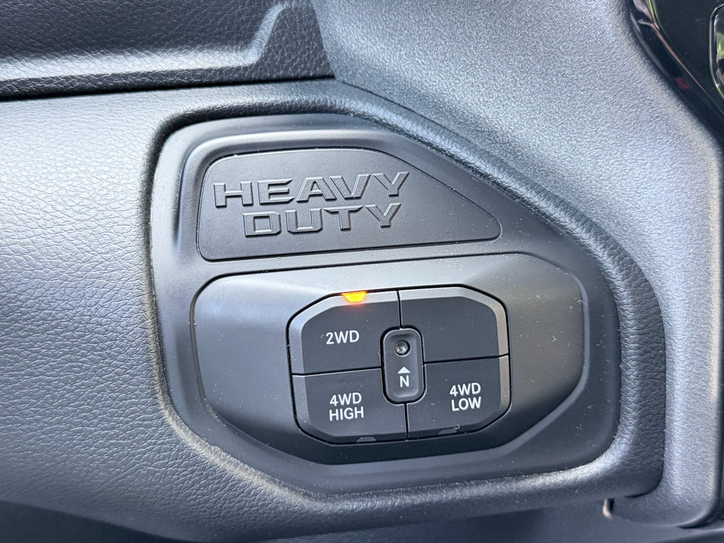 Used 2025 RAM 3500 Tradesman AWD/4WD image 15